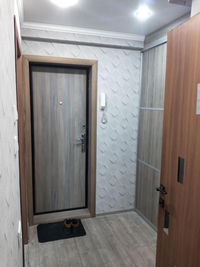 Ауэзова Apartamento Petropavlovsk Exterior foto